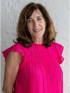 Trish Duggan Photo