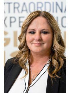  Stephanie Young of RealMarkets Photo