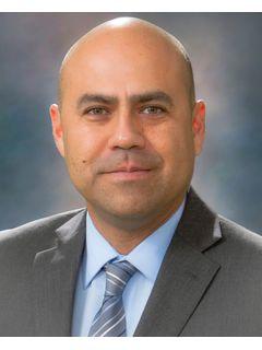  Roger Cervantes Photo