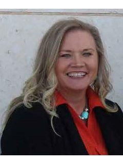  Sarah Ivey of The Ivey Team Photo