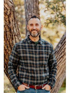  Travis GIannini Photo