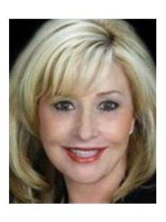  Claudia Sproles Photo