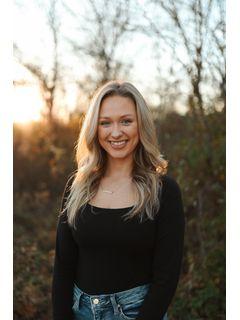  Kati Watson Photo