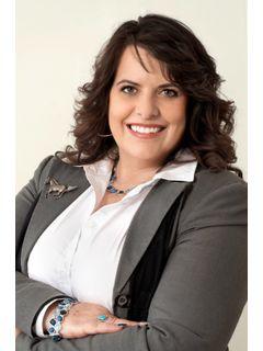  Shannon Taylor of Everest Commercial Photo