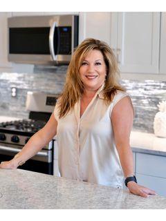  Kim Hodgskin Photo