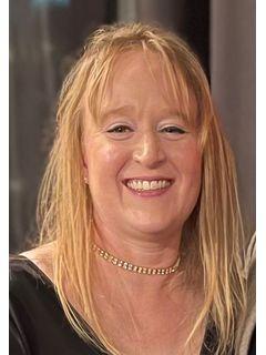  Ruth Woods of East Texas Woods Team Photo