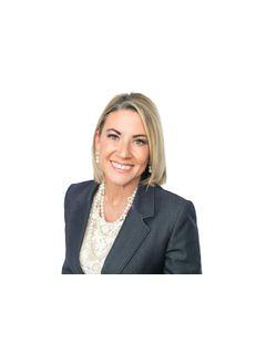  Amy Groves of The Willard Group Photo