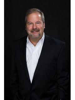  Brad Krueger of The Linda Frierdich Group Photo