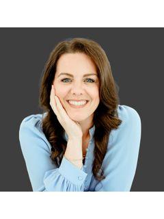  Christina Burks Photo