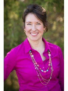  Melanie Williams Photo