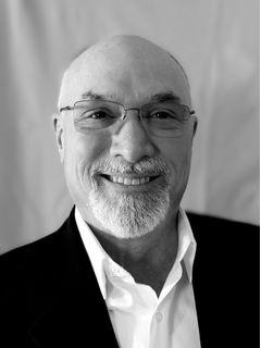  Karl Gallagher Photo