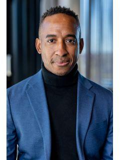  Darnell Eaton Photo