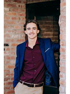  Eythan Foxworth Photo