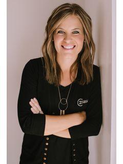  Andrea Seamons Photo