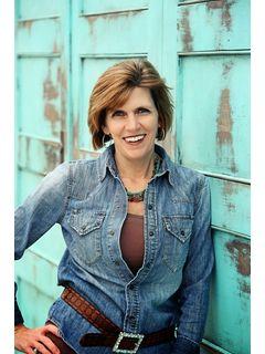  Sheila Evans of The Power of 4 Team Photo