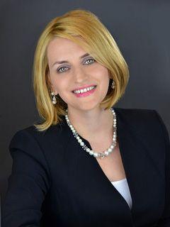  Mihaela Pintilie Photo