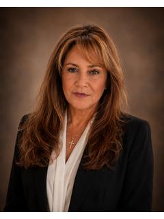  Lori Landes Photo