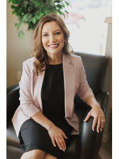  Nellie Lazar of The Lazar Team Photo