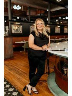  Karley Keith Photo