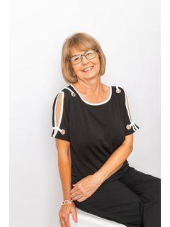  Kathryn Carpenter Photo