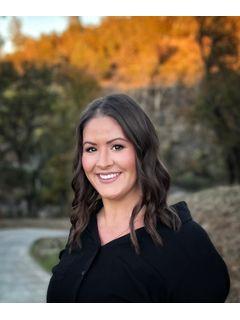  Rebecca Castelli Photo