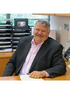  Henry Londo of The Success Team Photo