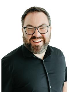  Jason Geary Photo