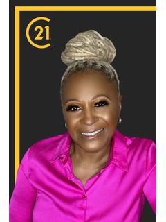  Sonia Thompson Photo