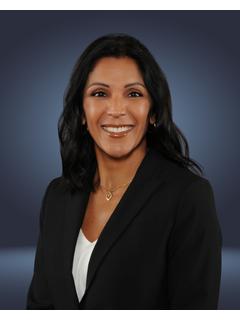  Shelley Dow of Marty Rodriguez Team Photo