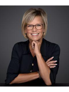  Christi Kroft of The Key Collective Photo