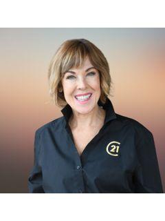  Stephanie Truitt Photo