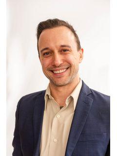  Matthew Carpenter Photo