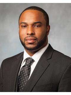  Harvey Lewis of The Make It Happen Team Photo