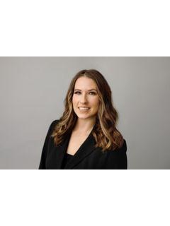  Danielle Richardson of Fermin & Fox Group Photo