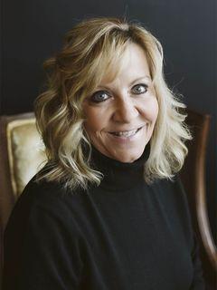  Lisa Kuhl Photo