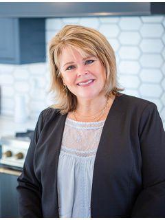  Angie Edington Photo