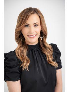  Sarah Cirrito of The Burnett Group Photo