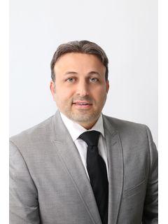  Ali T. Charara of Ali T. Charara Team Photo