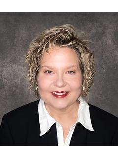  Lisa Singleton Photo