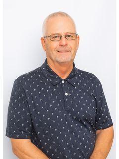  Jonathan Fuller Photo