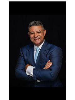  Alexander Galvez Photo