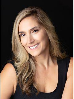 Jamie Lynn Barker Photo
