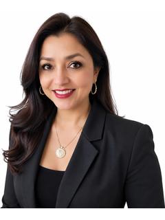  Michelle Flores Photo
