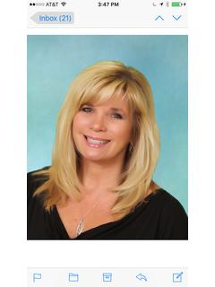 Lisa Surroz profile photo