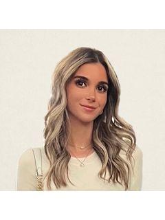  Maya Oudeh of The Oudeh Team Photo