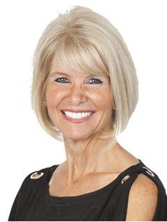  Maggie Burgess Photo