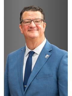  Albert Perry III Photo