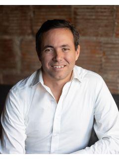  Will Gardner Photo