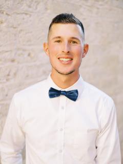  Taylor Yates of The Burnett Group Photo