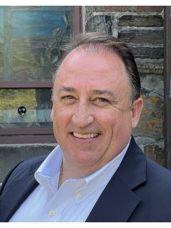  Matthew McLennan Photo